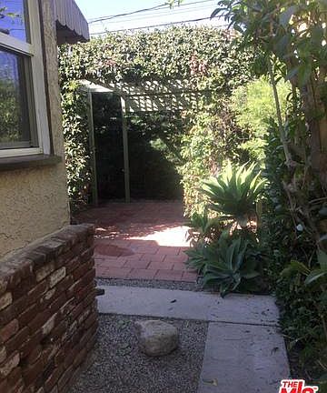 4th image of 11127 Culver Blvd