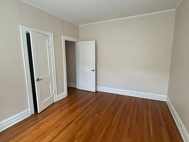 605 Hinman — Photo 38