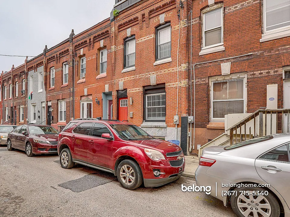 1322 S Mole St