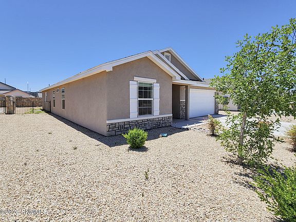 3rd image of 4926 Kailasa Dr