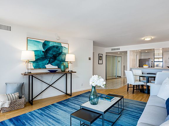 5th image of 4314 Marina City Dr Unit 828