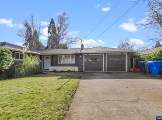 868 Charles Ave S, Salem, OR 97302