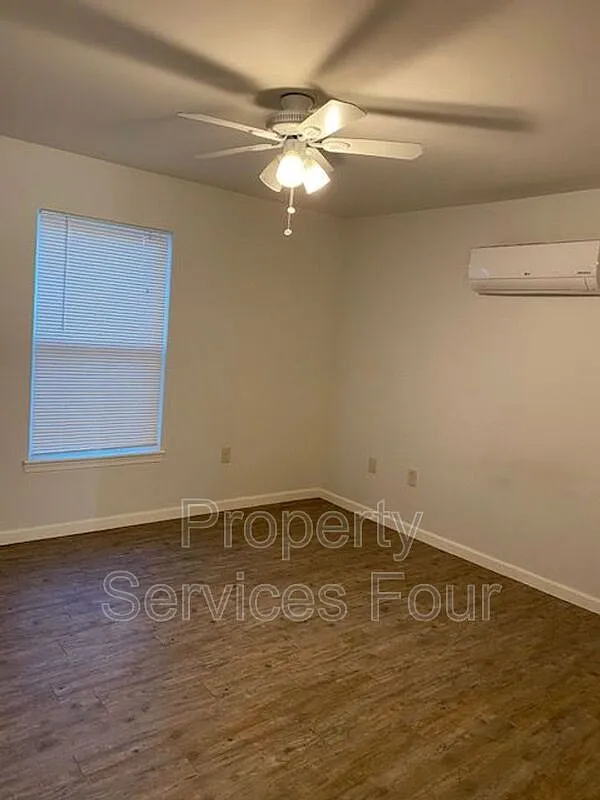 1 bed, 1.0 bath, 500 sqft, $1,250 — Photo 3