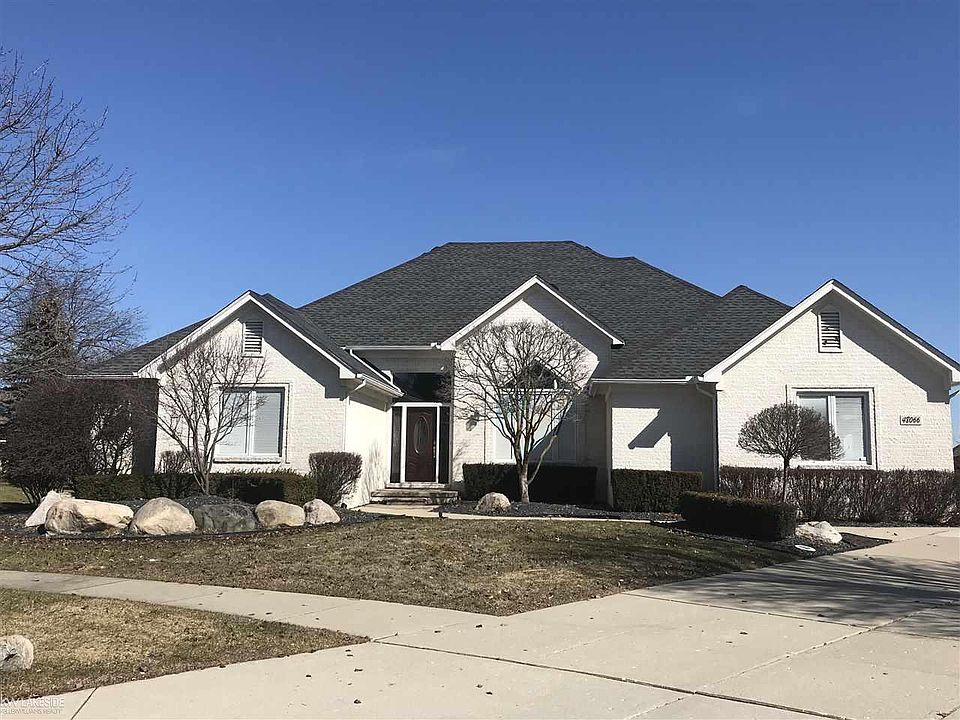 1st image of 48066 Vittorio Dr