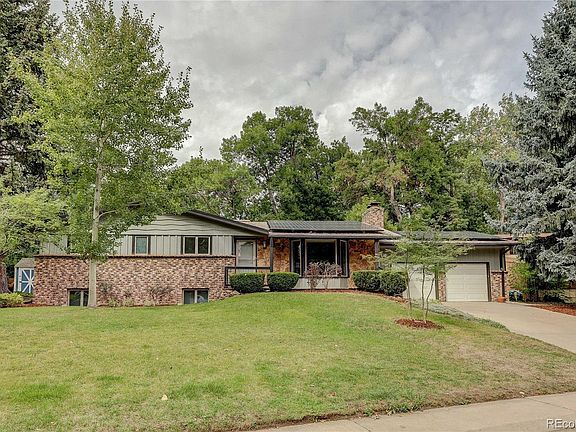 2nd image of 1055 Zinnia Street