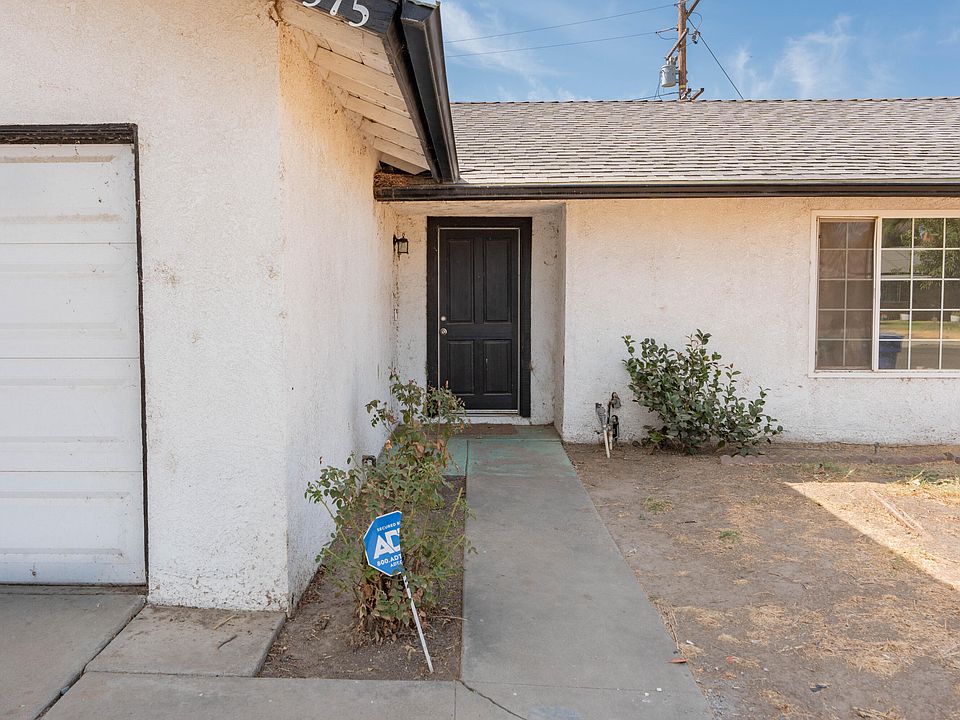 2nd image of 1575 Bluejay Circle