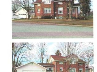 504 Lincoln Lake Ave SE, Lowell, MI 49331
