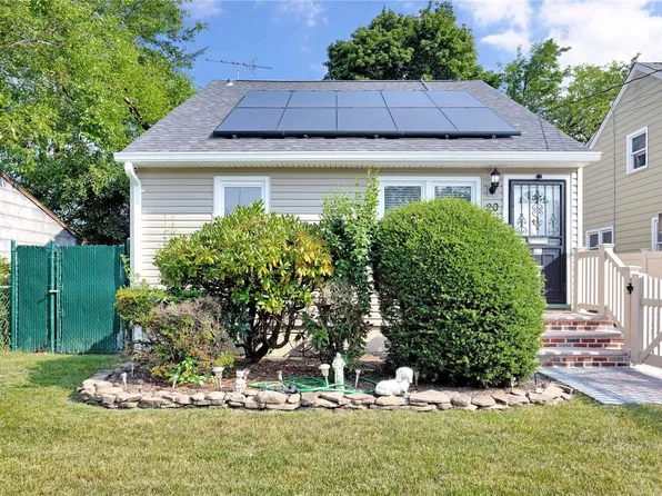 20 Harold Avenue, Hempstead, NY 11550