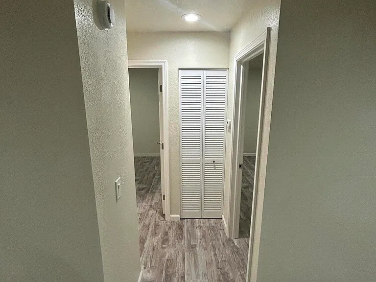 101 Lagrange Ave #101 — Photo 14