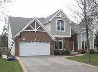 2539 Greenleaf Ave, Wilmette, IL