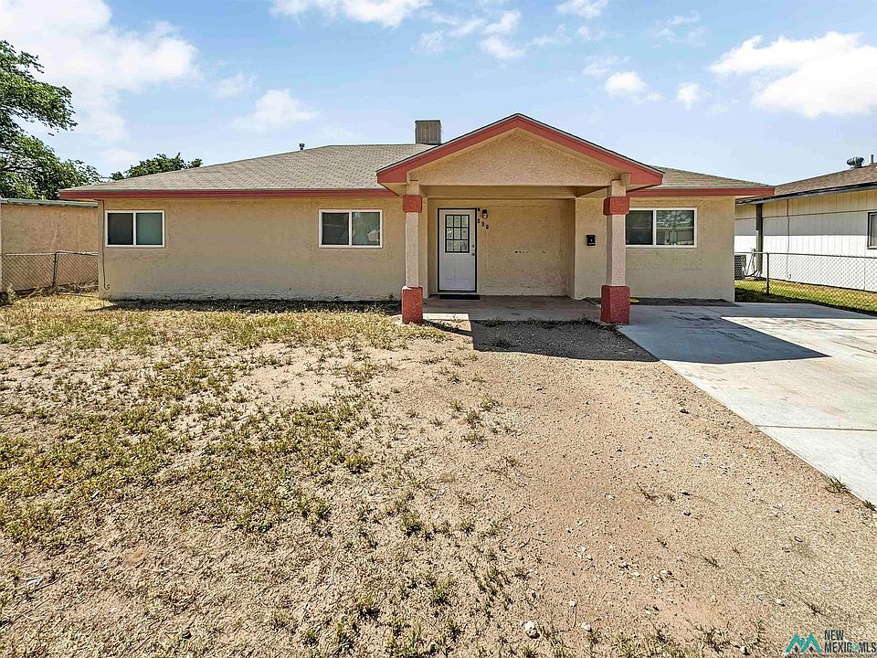1st image of 809 W Sayers Dr