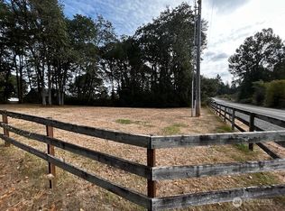 515 208th St E, Spanaway, WA