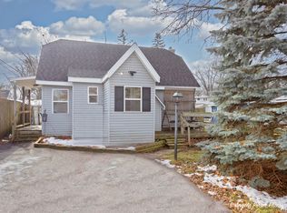 505 W Highland Ter, Round Lake Beach, IL