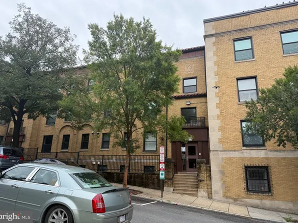2201 15th St NW APT 303, Washington, DC 20009