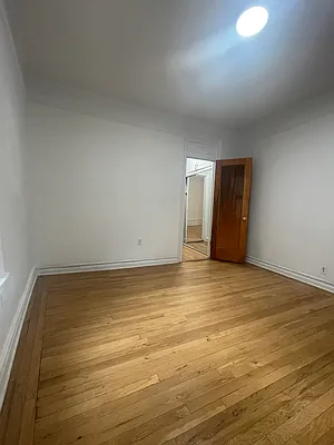 Rented by Peter R. Hungerford, LREB | media 10