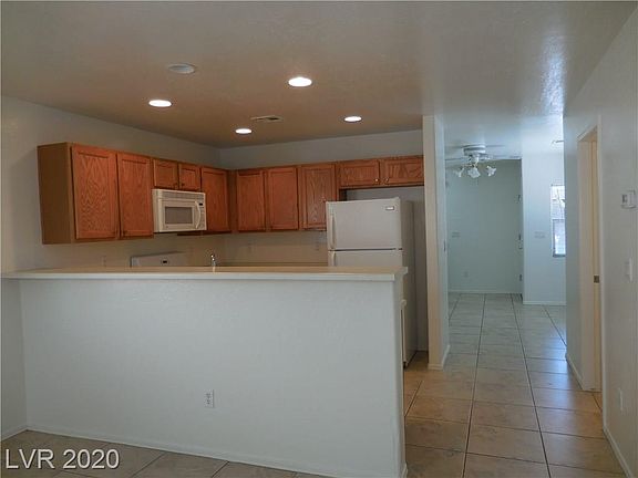 3rd image of 5336 Aurora Beam Ave