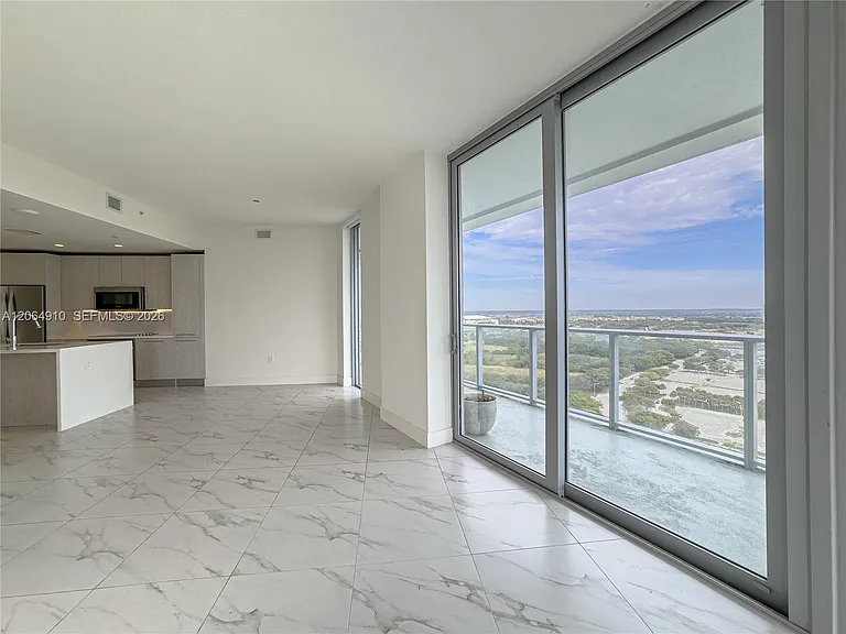 2000 Metropica Way #2009 — Photo 6