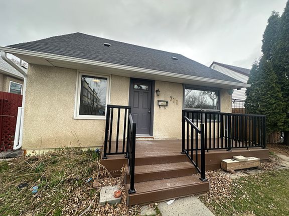 3rd image of 771 Hector Ave #771