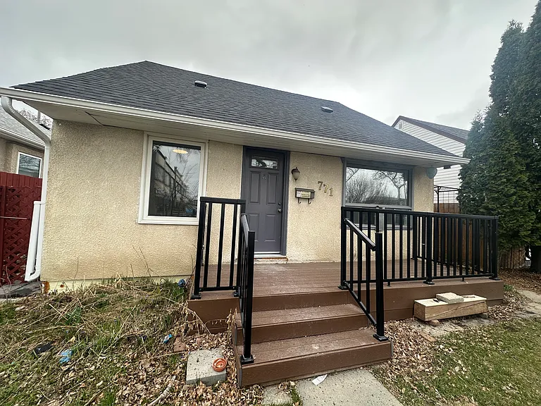 771 Hector Ave #771 — Photo 3