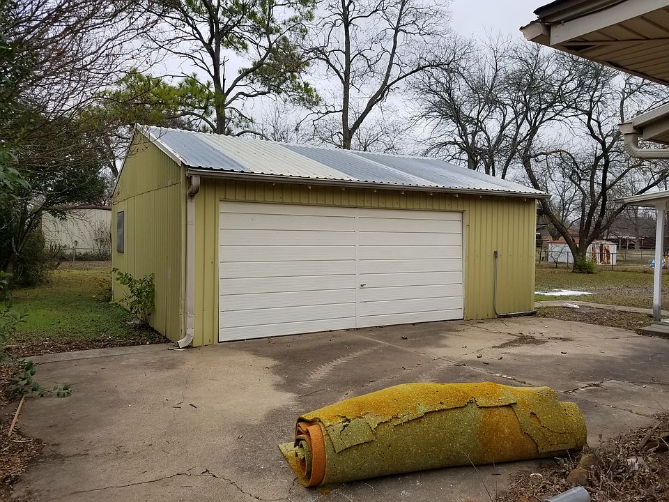 2nd image of 1307 Marble Dr
