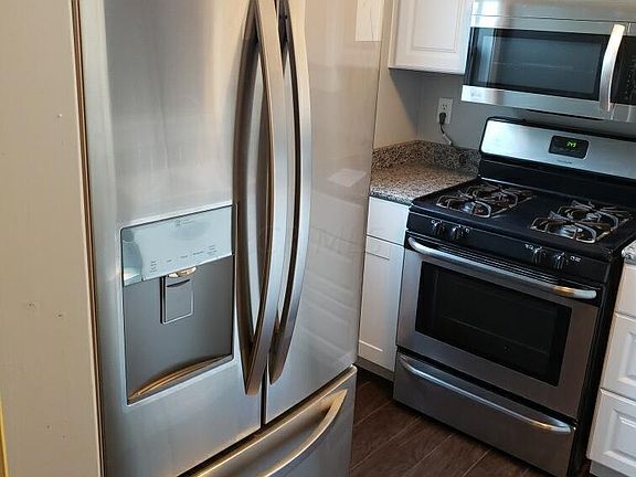 2nd image of 1777 Ridgebury Dr #133D