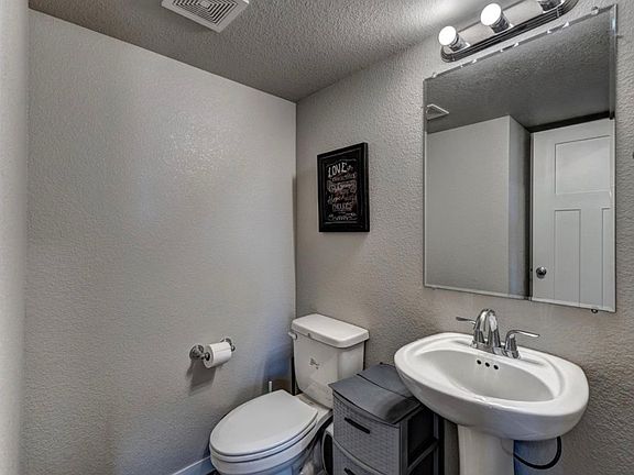 5th image of 412 Henry Potter Rd