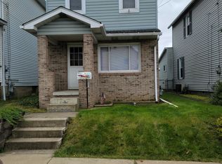 431 Longfellow St #431, Vandergrift, PA 15690