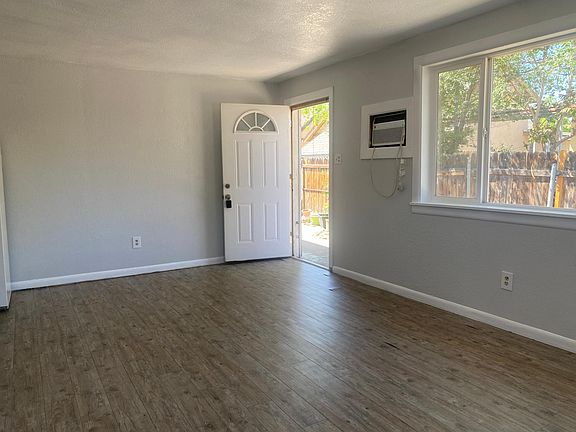 4th image of 513 N Fountain Ave #1