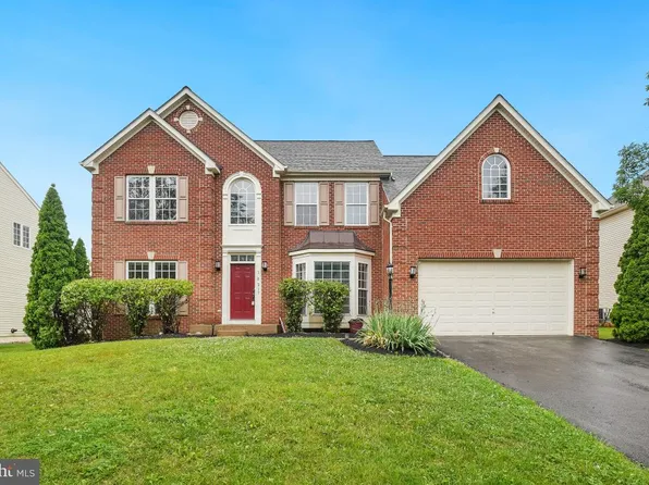 10217 Inchberry Ct, Bristow, VA 20136