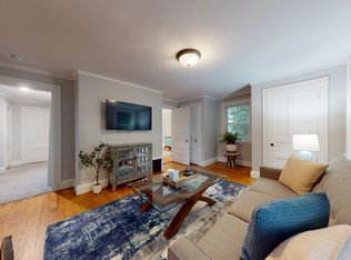 16 Linder Ter, Newton, MA 02458