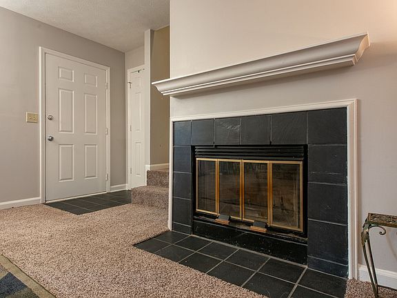 4th image of 4108 Ashford Green Dr