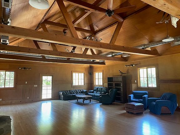 Light-filled flex space. furnishings can be available or removed