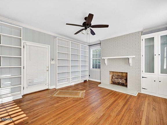 5th image of 3325 Ingleside Ave
