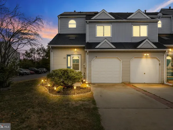 18 Cayenne Ct, Lumberton, NJ 08048