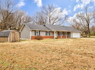 1363 S Barrington Rd, Springdale, AR 72762