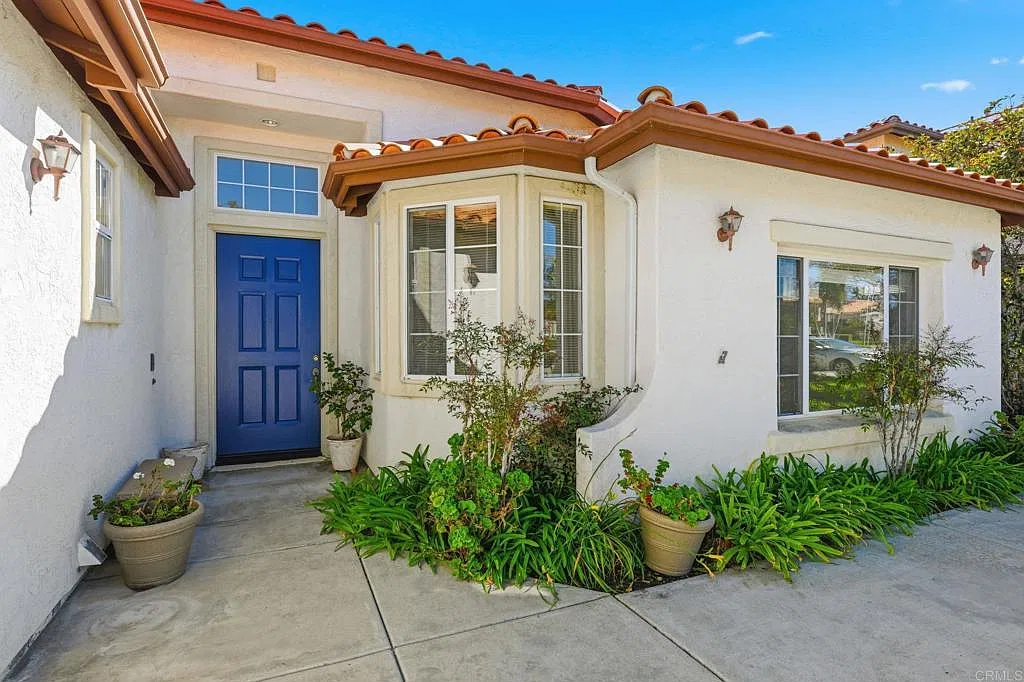 4 bed, 2258 sqft, $6,500 — Photo 4