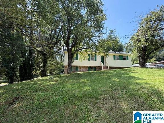2nd image of 400 S Highland Dr
