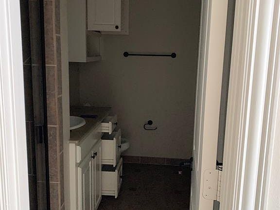 3rd image of 3421 Normandy Ave APT 7