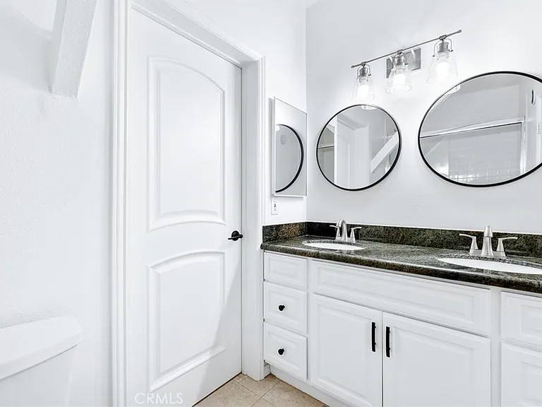 22870 Trigger St — Photo 35