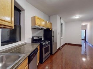 791 9th Ave #2N1, New York, NY 10019
