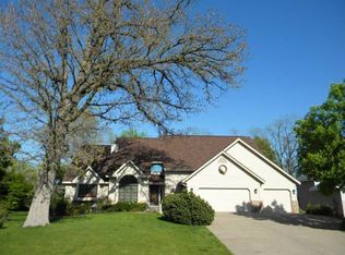 7332 Willow Ln N, Brooklyn Park, MN 55444