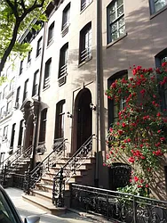 359 West 20th Street in Chelsea
