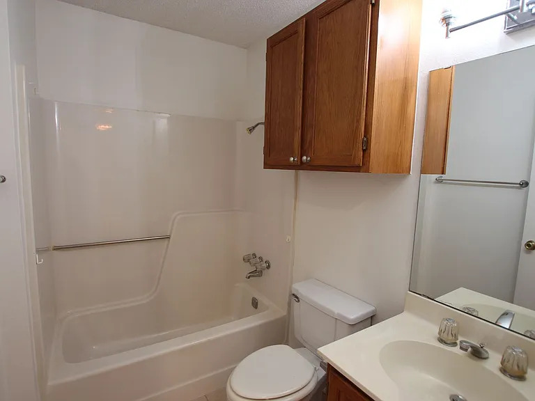 5839 Creekside Cir — Photo 29