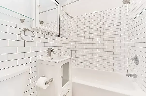 Rented by Living New York | media 6