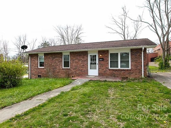 2nd image of 631 Beech St