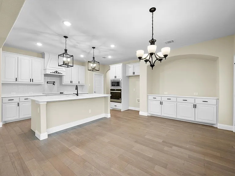 4434 Verbena St — Photo 33