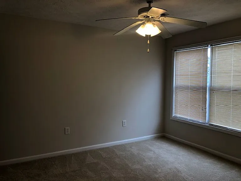 1385 S Donahue Dr #1-102 — Photo 14