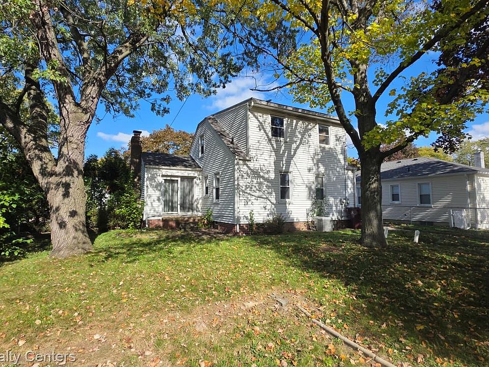 8640 Harding St, photo 28