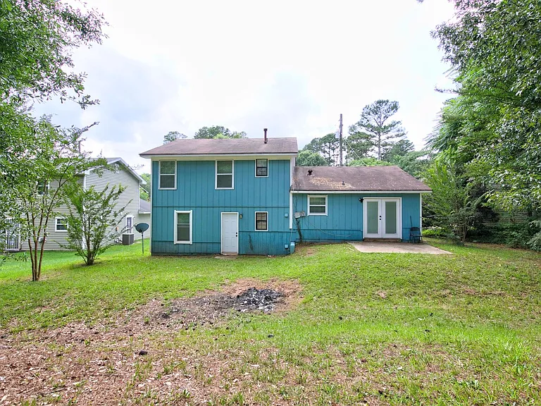 2136 Sara Ashley Way — Photo 21