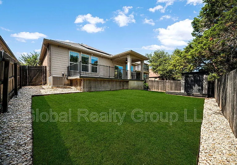 4610 Sebastian Oak — Photo 5